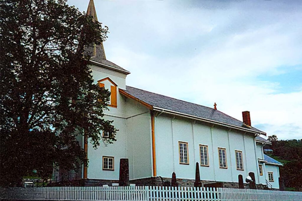 Østsinni Church, North Land Kommune, Oppland Fylke, Norway